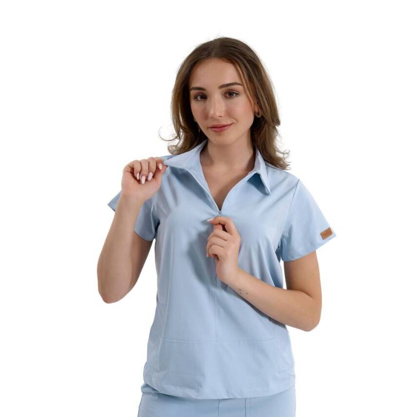 BRL MEDİNİLLA | Tek Üst Yandan Cepli Gizli Fermuar Polo Yaka DoktorHemşire Cerrahi Forma Bebe Mavi - 4